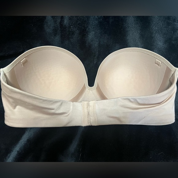 Victoria Secret Strapless Push Up 34C - Picture 2 of 3